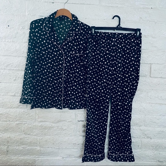 Victoria secret pajamas set size S/P - Picture 8 of 12